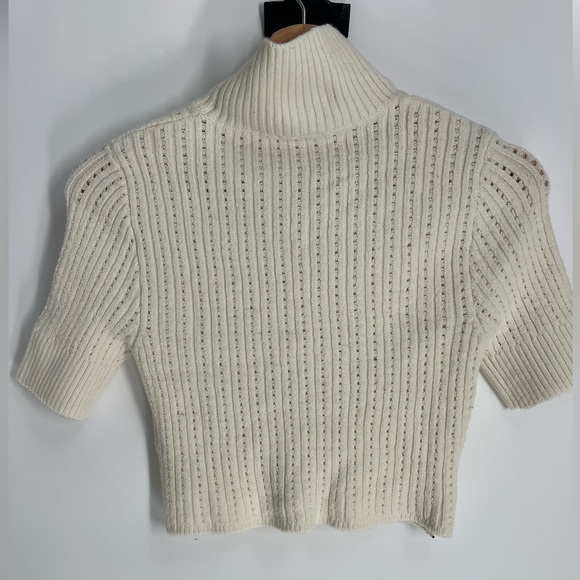 Free People White Knit Top Cropped Short Sleeve Turtleneck Size M - Picture 2 of 3